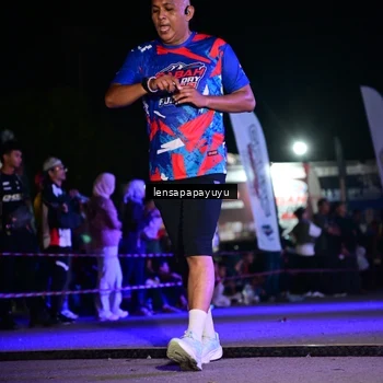 Runner Photo 6058440