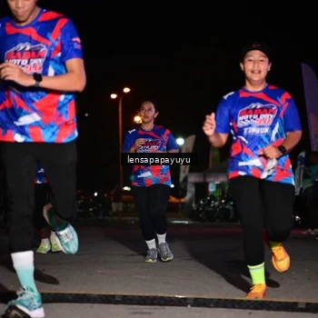 Runner Photo 6058460