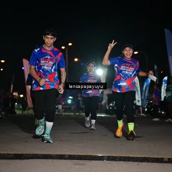 Runner Photo 6058461