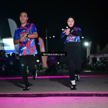Runner Photo 6058510