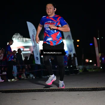 Runner Photo 6058556