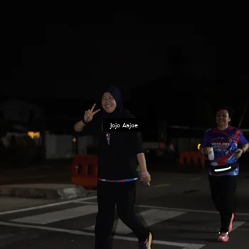Runner Photo 6058567