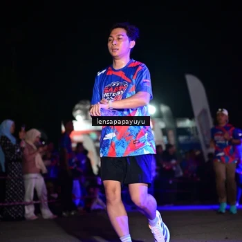 Runner Photo 6058663