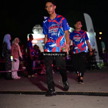 Runner Photo 6058690