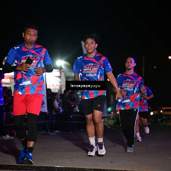 Runner Photo 6058728