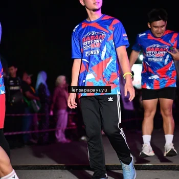 Runner Photo 6058739