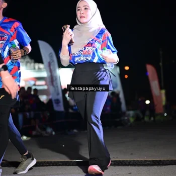 Runner Photo 6058804