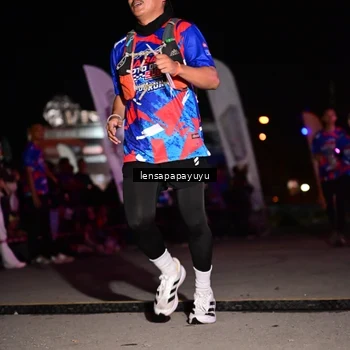 Runner Photo 6058815