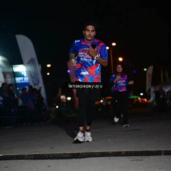 Runner Photo 6058828