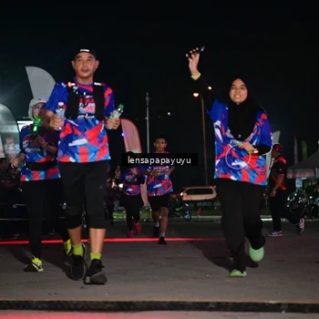 Runner Photo 6058866
