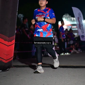 Runner Photo 6058891