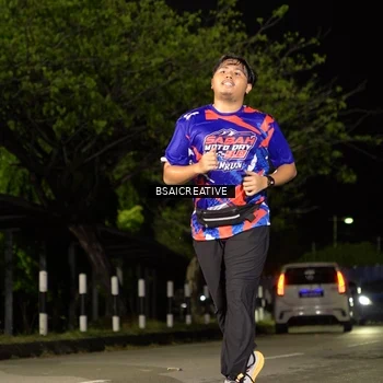 Runner Photo 6058899