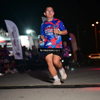 Runner Photo 6058910