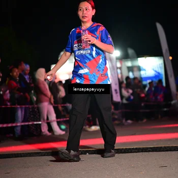 Runner Photo 6058919