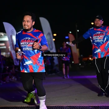 Runner Photo 6058937