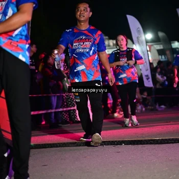 Runner Photo 6058938