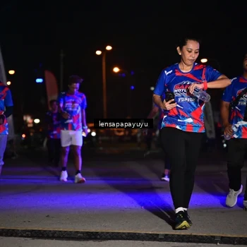 Runner Photo 6058946