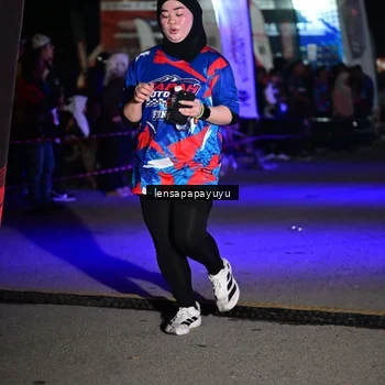 Runner Photo 6058975