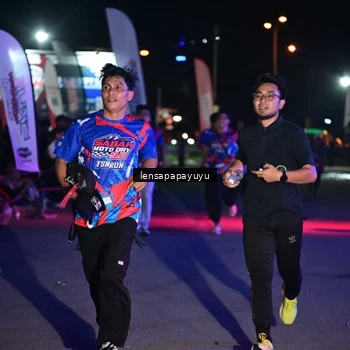 Runner Photo 6058987