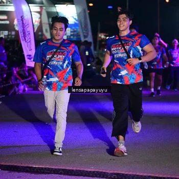 Runner Photo 6058996