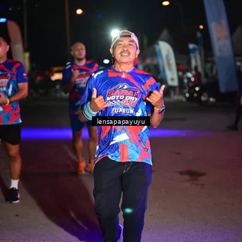Runner Photo 6058997