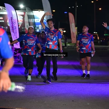 Runner Photo 6059000