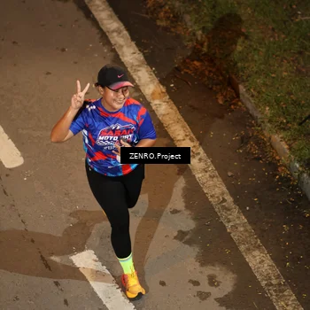 Runner Photo 6059011