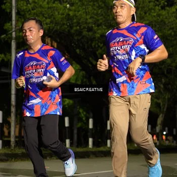 Runner Photo 6059012