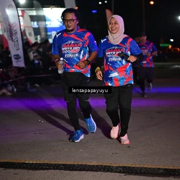 Runner Photo 6059039