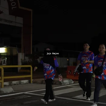 Runner Photo 6059079