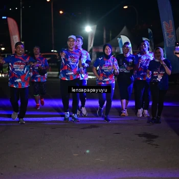 Runner Photo 6059103