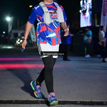 Runner Photo 6059136
