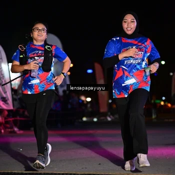 Runner Photo 6059168