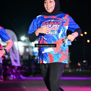 Runner Photo 6059174
