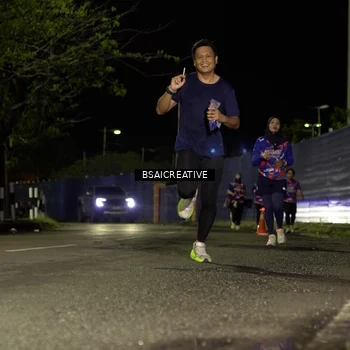 Runner Photo 6059181