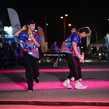 Runner Photo 6059184