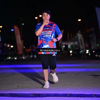 Runner Photo 6059199