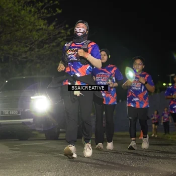 Runner Photo 6059201