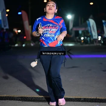 Runner Photo 6059214