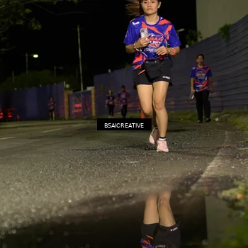Runner Photo 6059222