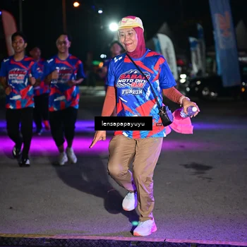 Runner Photo 6059224