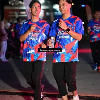 Runner Photo 6059238