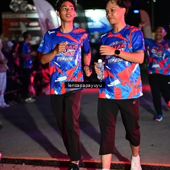 Runner Photo 6059240