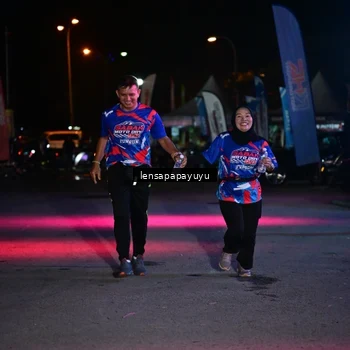 Runner Photo 6059325