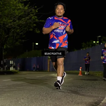 Runner Photo 6059349
