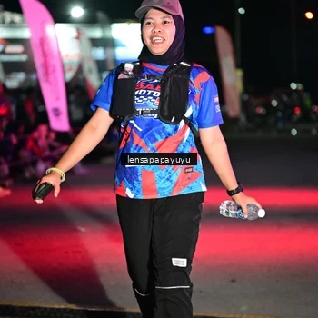 Runner Photo 6059353