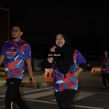 Runner Photo 6059368