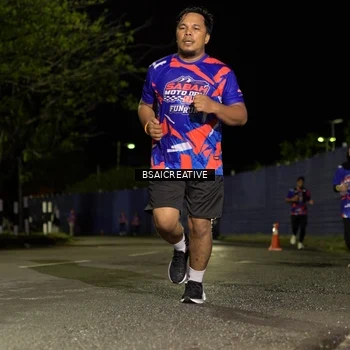 Runner Photo 6059377