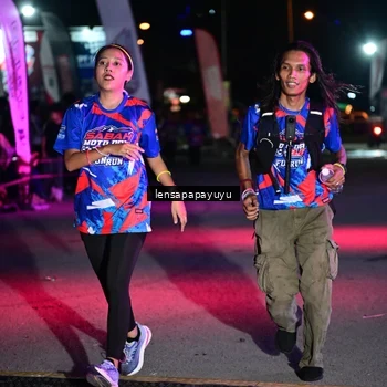 Runner Photo 6059425