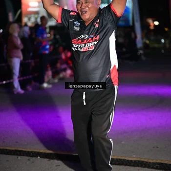 Runner Photo 6059470